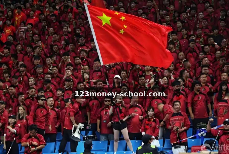 天下足球网 转会窗口观察榜单：中场多面手为何成为各队引援清单上的优先项